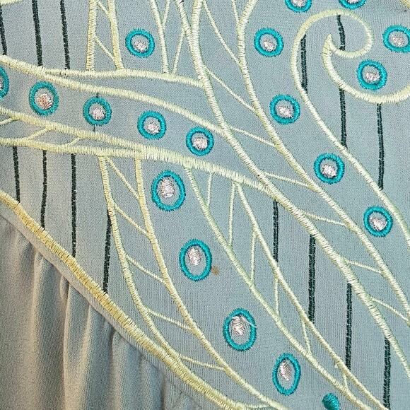 Women's Bob Mackie Wearable Art Green Tunic Robe with Embroidery - Picture 6 of 7